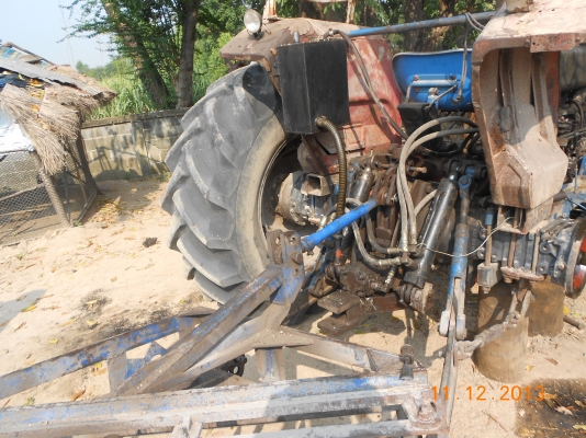 ขาย รถไถ แมสซี่ 165 แรง ท่อซ้าย  สภาพพร้อมใช้งาน ได้ทุกอย่าง หางยกดี  มีผานดันหน้า พร้อมผาน 7 ราคาเบาๆ