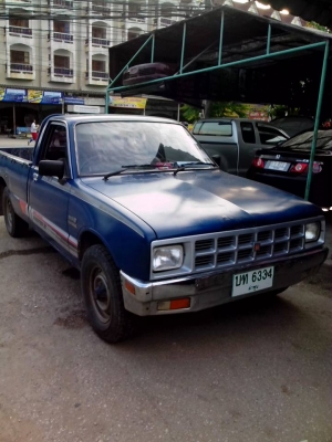 ISUZU KB 2200 ISUZU KB 2200