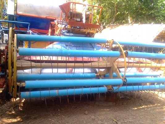 รถเกี่ยวรุ่งเจริญ250000]ลดได้อีก240000