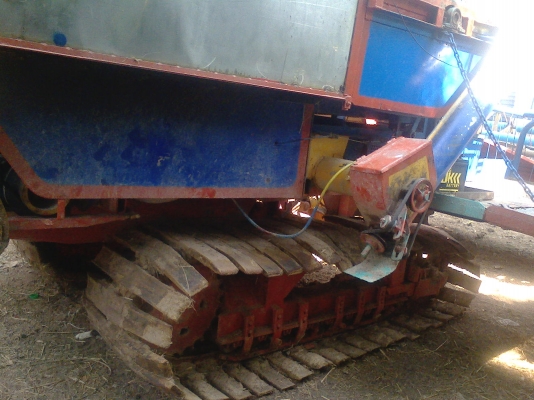 รถเกี่ยวรุ่งเจริญ250000]ลดได้อีก240000