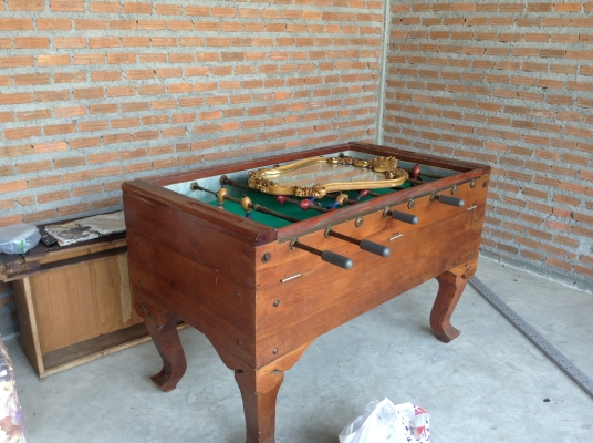 ขายโต๊ะโกล์ดบอลคลาสสิคไม้แท้ ก้านหมุนเป็นเหล็กตันแท้ๆหมุนได้