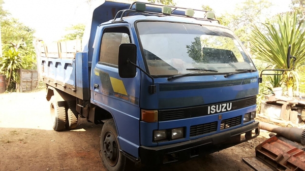 ***ขายแล้วครับขอบคุณ Truck2hand ขาย6ล้อดั๊มดิน ราคาเบาๆ "ซื้อ1ได้2เครื่อง" ISUZU KS คัสซี77 วางเครื่องNISSAN ED60 100HP(ไม่มีใบคุม)เครื่องดี แรงดี ติดง่าย ไม่เยิ้ม เผาหัว ช่วงล่างFหลัง(Fเล็ก) คัสซีดี มีตามดบ้าง ข้างในคัสซีสวย กระบะดั๊มเหล็ก4ตัน