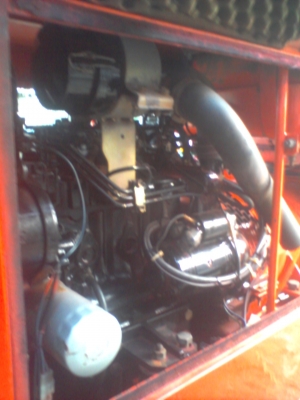 เครื่องเชื่อมนำเข้าจากญี่ปุ่นดีเชล 3สูบ พร้อมปั่นไฟ พร้อมใช้งาน