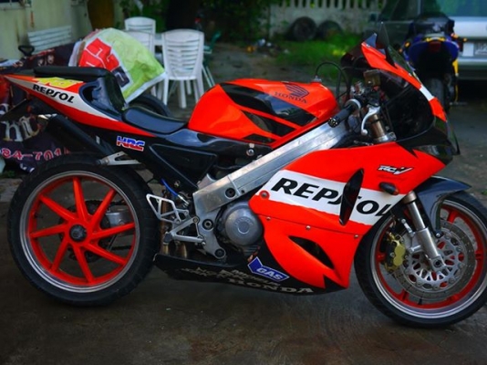 ขาย Nc30 พร้อมทะเบียนแท้จัดไฟแนนท์ได้ แฟริ่ง Rc212 โช๊คหัวกลับ