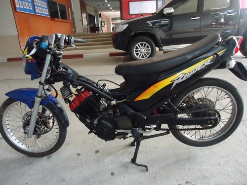 suzuki raider ราคา 4,200.-
