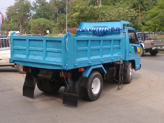 ขาย6ล้อดั้ม NKR8.8แรงม้า ปี33 ห้างแท้ เครื่องดีคัดซีสวย รถบ้านแท้พร้อมใช้พร้อมใข้