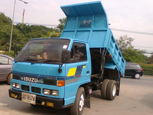 ขาย6ล้อดั้ม NKR8.8แรงม้า ปี33 ห้างแท้ เครื่องดีคัดซีสวย รถบ้านแท้พร้อมใช้พร้อมใข้