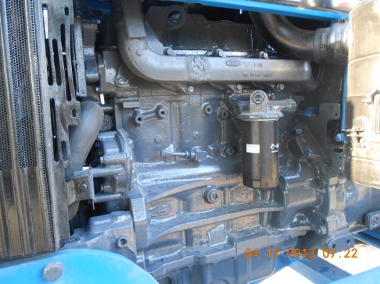 ขายรถไถ  ฟอร์ด  สภาพเยี่ยม   6640   ปี   1993