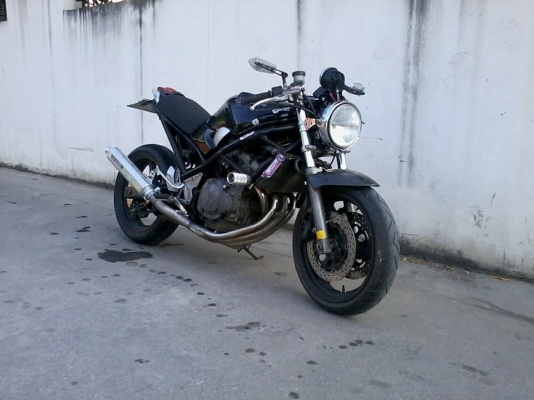 Suzuki Bandit250 ทะเบียนแท้พร้อมโอน Suzuki Bandit250 ทะเบียนแท้พร้อมโอน