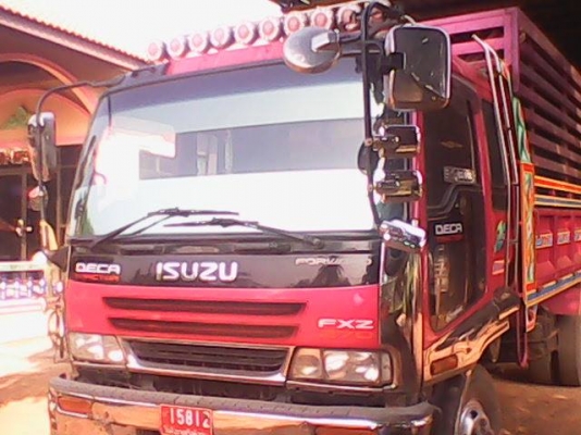 ขายหกล้อดั้ม izuzu  เคริอง 250  เทอร์โบ    ทะเบียนมีพรอมครับ