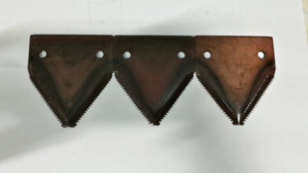 ขายใบมีดรถเกี่ยวข้าวราคาถูก