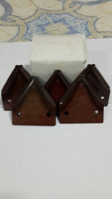 ขายใบมีดรถเกี่ยวข้าวราคาถูก