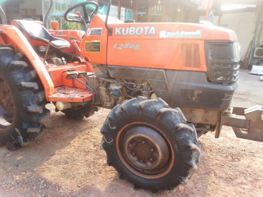 ปัญญาแทรคเตอร์มาแล้ว...จัดมาให้ครับ คูโบต้า L2808  ตัวเปล่า พร้อมเล่มทะเบียน