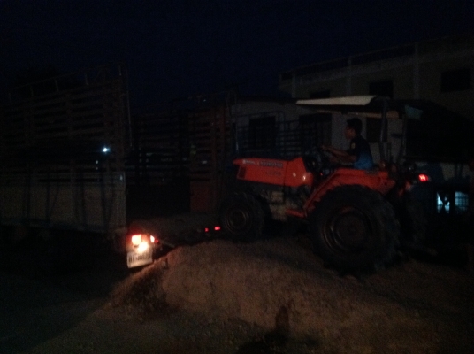 ปัญญาแทรคเตอร์มาแล้ว...จัดมาให้ครับ คูโบต้า L2808  ตัวเปล่า พร้อมเล่มทะเบียน