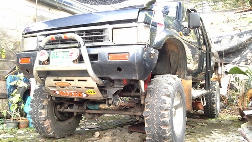 ขาย นิสสัน BIG M ปี96 คานเเข็ง 180,000 ลดราคา150,000