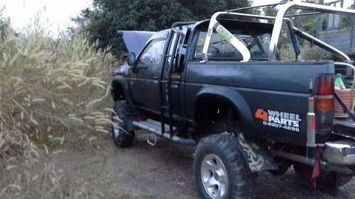 ขาย นิสสัน BIG M ปี96 คานเเข็ง 180,000 ลดราคา150,000