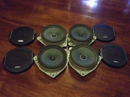 ขายลำโพงติดรถยนต์ 6นิ้ว japan