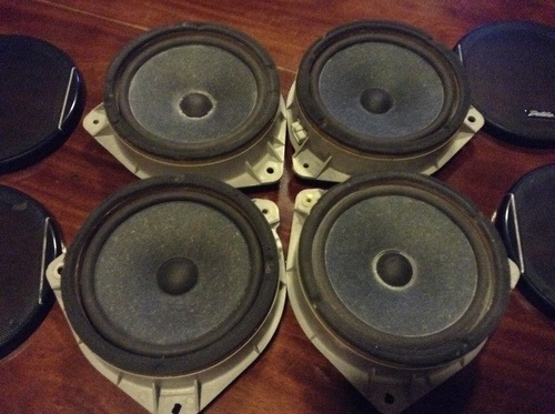 ขายลำโพงติดรถยนต์ 6นิ้ว japan