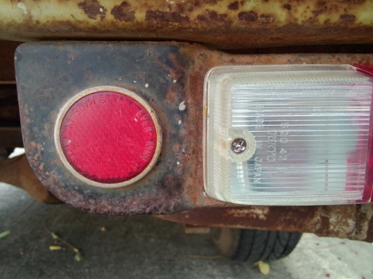 ขาย  datsun 521  ทะเบียนเต็ม