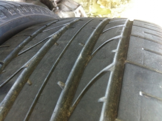 ขาย Bridgestone 265/60/18  สักชุดราคาถูกๆ ถอดจากTRD II