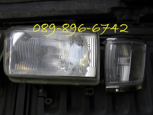 ขายชุดไฟหน้า TOYOTA SURF