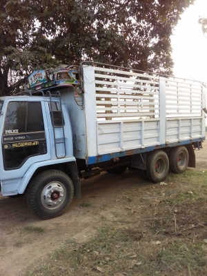 ขายร็อกกี้10ล้อ1เพลา เครื่อง175แรง เครื่องดีแคชซีสวย