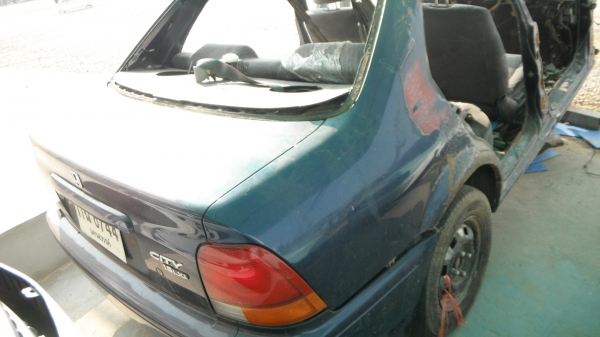 -ขายอะไหล่บอดี้ ช่วงล่างหลายรายการ