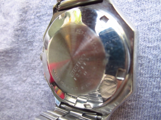 +++++ SEIKO 5 ทรง 8 เหลี่ยมราคาชิว +++++ +++++ SEIKO 5 ทรง 8 เหลี่ยมราคาชิว +++++
