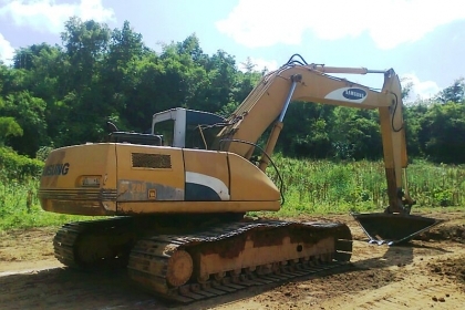 รถขุด SAMSUNG 210 LC ลดราคาจาก 620,000 บาท.