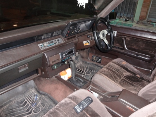 TOYOTA CROWN 2.8 ROYAL SALOON Classic รุ่นใหญ่ เครื่อง 1JZ 2500 cc TOYOTA CROWN 2.8 ROYAL SALOON Classic รุ่นใหญ่ เครื่อง 1JZ 2500 cc