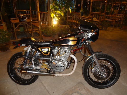 ... เปิดตัว CG250 คาเฟ่ สตาร์ทมือ แต่งประกวด เครื่อง Lifan250 / เบาะตูดมด...