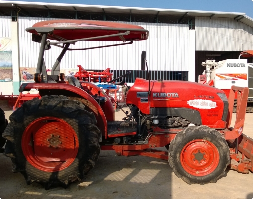 แทรกเตอร์ 47 แรงม้า 390,000