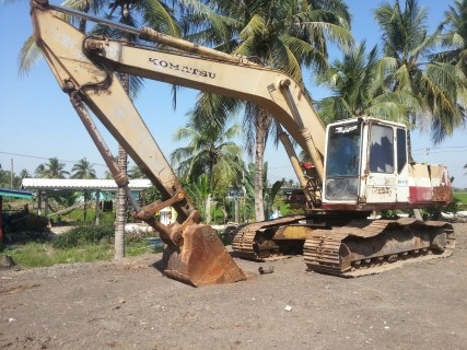 ขายแบคโฮ Komatsu pc200-5 ตามสภาพ