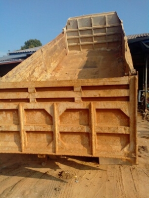 ขายกระบะดั้มสามมิตรตัวแรก ขายกระบะดั้มสามมิตรตัวแรก