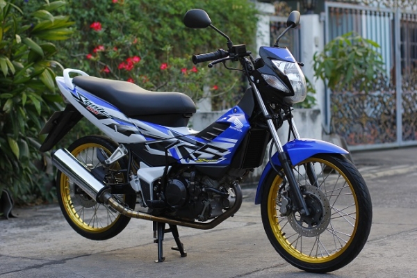 โซนิคตัวใหม่   ปี 52 ล้อทอง หล่อๆ