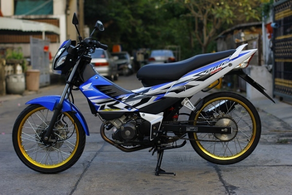 โซนิคตัวใหม่ ปี 52 ล้อทอง หล่อๆ โซนิคตัวใหม่ ปี 52 ล้อทอง หล่อๆ