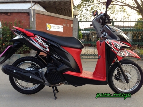 ขายHonda Click combi brake สีดำเเดง ปี2013 ขายHonda Click combi brake สีดำเเดง ปี2013
