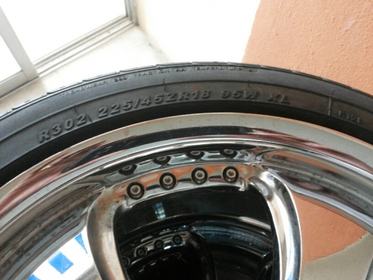 ล้อแม็ก AF ขอบ 18 พร้อม ยางปี2013