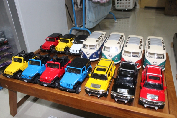 Model รถ JEEP BMW HUMMER LUMBO ตู้ VOLKSWAGEN น่าสะสม ราคาพิเศษ