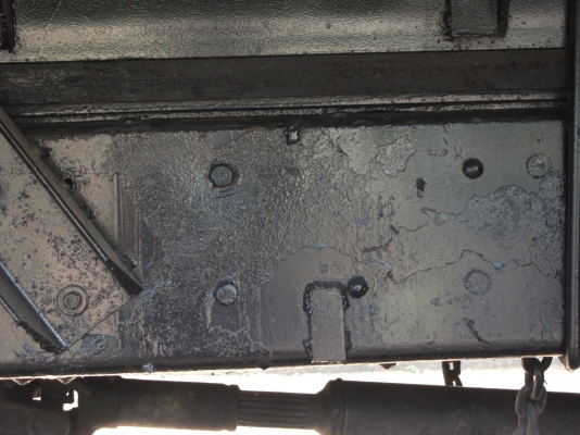 ขายรถกะบะบรรทุกสิบล้อจัมโบ้เพลาเดียวรถเติมบางเครื่อง165เเรงฟวงมาลัยเพลวเว้อร์