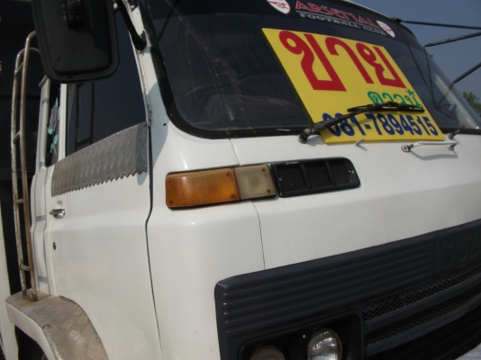 ขายรถกะบะบรรทุกสิบล้อจัมโบ้เพลาเดียวรถเติมบางเครื่อง165เเรงฟวงมาลัยเพลวเว้อร์