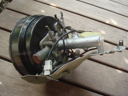 ขายหม้อลมเบรกรุ่นมีกันแผ่นร้อนเก่าญี่ปุ่นของเซิฟ(surf)ไม้ตี้ครับ