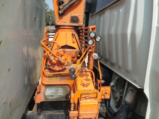 ขายหกล้อดั้ม มีเครน dyna  400