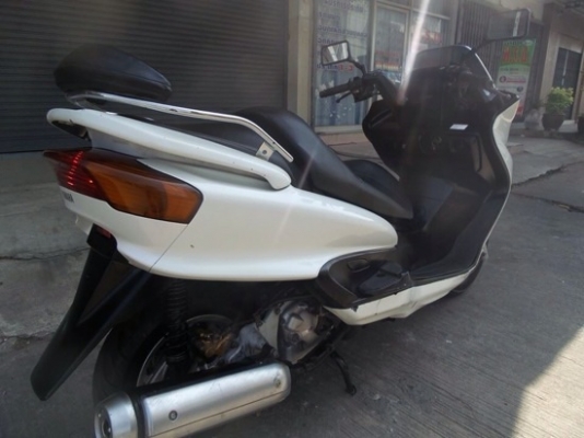 Yamaha majesty 250 y 2002