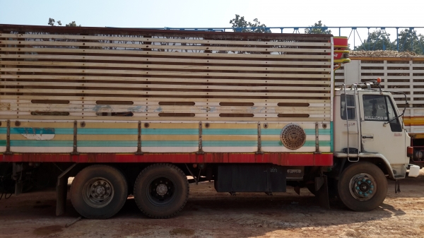 ขาย 18 ล้อ ดั้มเกษตร 240 Hp Turbo ขาย 18 ล้อ ดั้มเกษตร 240 Hp Turbo