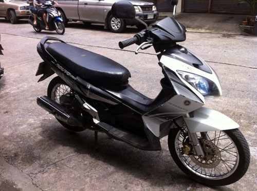 ขายด่วน nouvo mx ปี 49 สีเทา ดำ รถบ้าน เครื่องเดิม ชุดสีสวย เอกสารครบ ทดลองขับได้ทุกวันค่ะ ขายด่วน nouvo mx ปี 49 สีเทา ดำ รถบ้าน เครื่องเดิม ชุดสีสวย เอกสารครบ ทดลองขับได้ทุกวันค่ะ