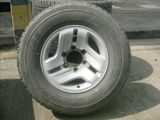 ขายยาง พร้อม แม๊ก สปอร์ทไรเดอร์ ปลายปี 11 ขอบ 15