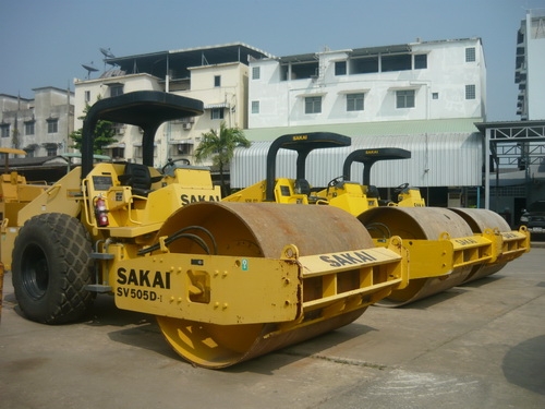 รถบดสั่นสะเทือน 10 ตัน Sakai SV505D สภาพใหม่กิ๊บ มีให้เลือกหลายคัน สภาพเนี๊ยบทุกคัน รถนอกแท้ ยังไม่ผ รถบดสั่นสะเทือน 10 ตัน Sakai SV505D สภาพใหม่กิ๊บ มีให้เลือกหลายคัน สภาพเนี๊ยบทุกคัน รถนอกแท้ ยังไม่ผ