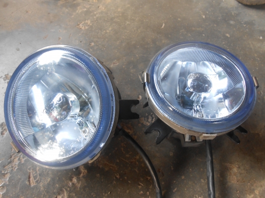 ขายไฟสปอรต์ไลต์