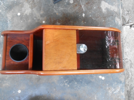 ขายกล่องคอลโซนกลาง